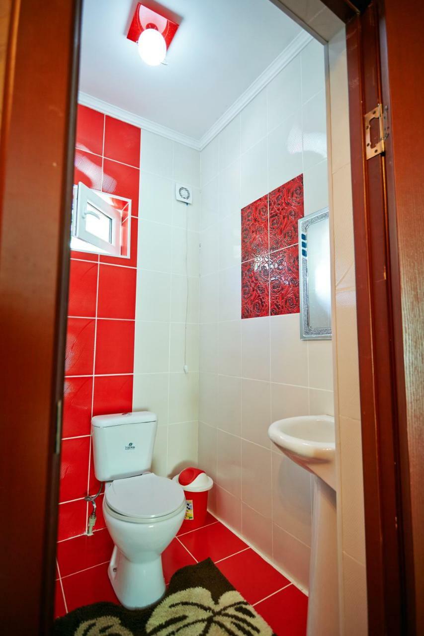 Guest House Kutchu Kaji-Say Kültér fotó