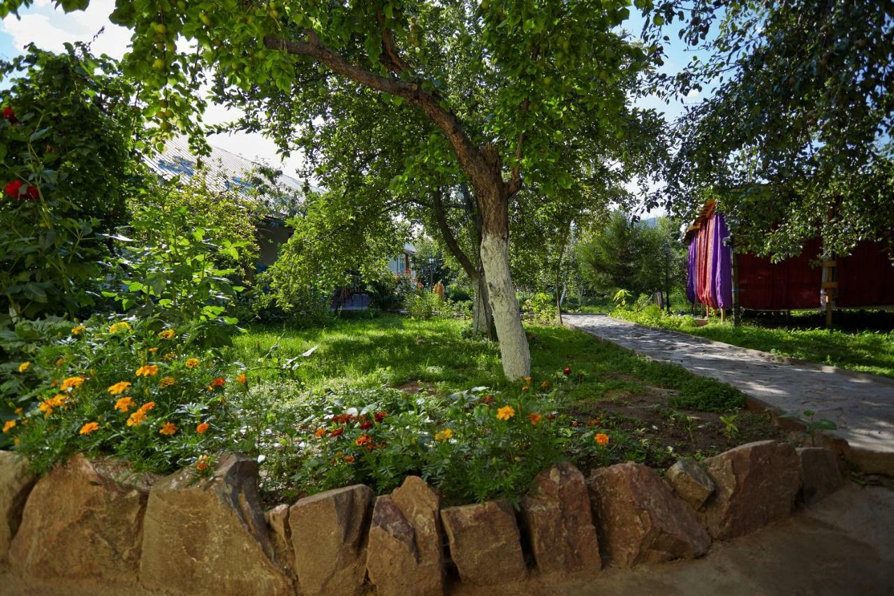 Guest House Kutchu Kaji-Say Kültér fotó