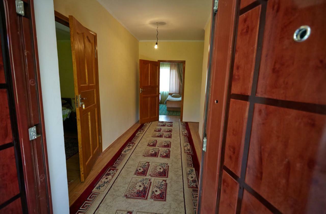 Guest House Kutchu Kaji-Say Kültér fotó